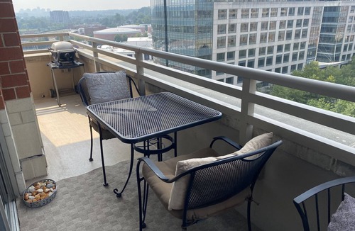 Potomac West Condo | Tenth Floor Condominium with breathtaking views of Capitol-underground parking,