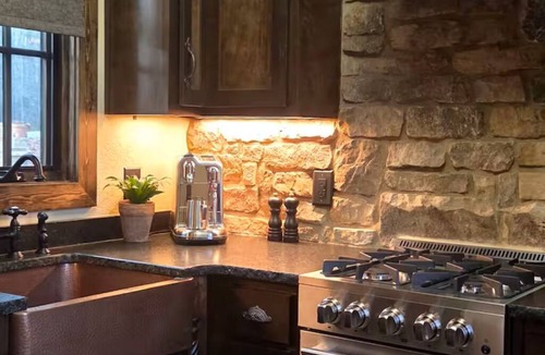 Pine Mountain Valley Cottage | Tethys’s Cottage Enchanted Forest Escape