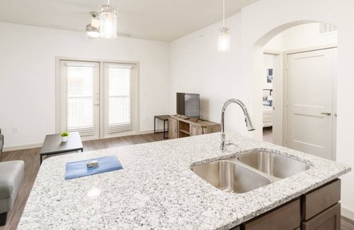 Buda Apartment | Texas Corporate Housing 1 Bedroom Apt