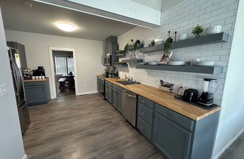 Georgetown House | The 1934 Farmhouse - close to the beaches