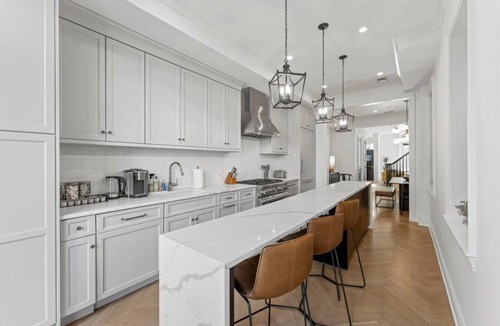 Bloomingdale House | The Adams | West Elm 5BR Townhouse in Bloomingdale