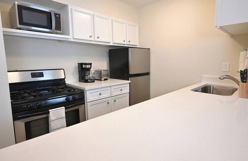 South Lamar Condo | The Austin Vacation
