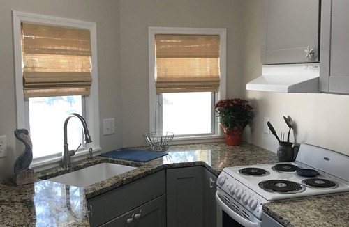 Garden City Cottage | The Azalea Cottage At The Cedar Point House