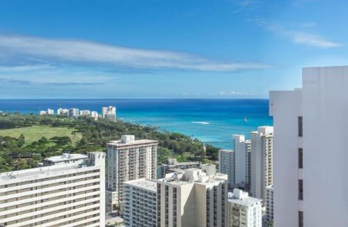 Waikiki Apartment | The Banyan Condos
