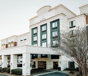 Paw Creek Hotel | The Beacon Charlotte Airport by IHG