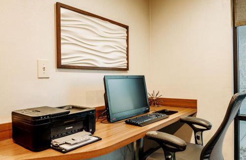 Paw Creek Hotel | The Beacon Charlotte Airport by IHG