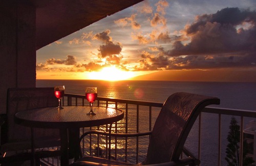 Kahana Condo | The Best Ocean View Studio Condo at the Royal Kahana Oceanfront Resort