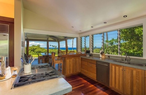 Kamuela House | The Best Of Indoor/Outdoor Living! A Mauna Kea Charmer!