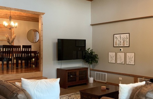 Kerrville House | The Bramble Haus - a beautifully spacious home in the Texas Hill Country!