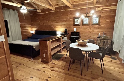 Georgetown Cabin | The Cabins at Angel Springs - Butterfly