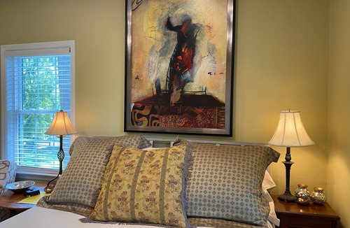 Aiken Bed & Breakfast | The Cardinal Room