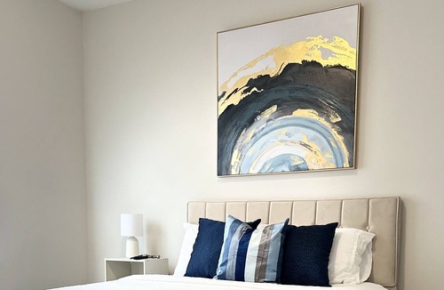 Charlotte Apartment | The Charlotte Oasis - 10 mins Uptown, near Top Golf & more