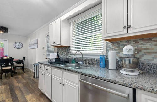 Green Valley House | The Charming Retreat at At Cascade on the creek