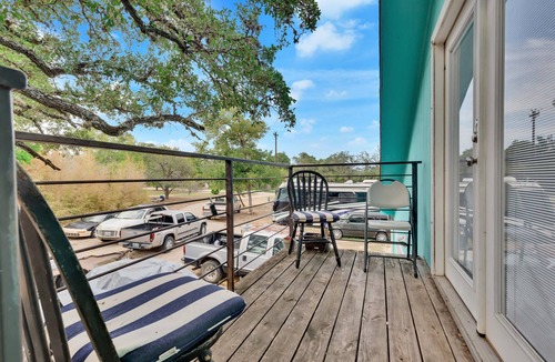 Manchaca House | The Chateau Unit D
