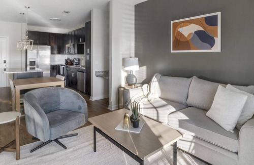 Charleston Apartment | The Daniel III