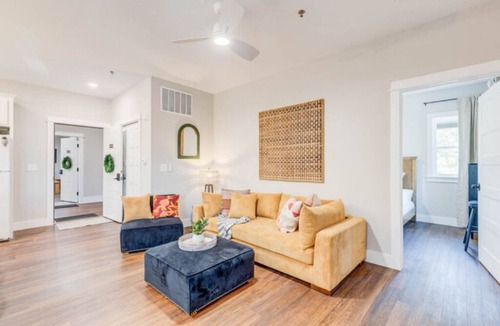 Manteo Apartment | The Downtown Delight Family Suite