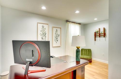Herndon Villa | The Dulles Executive Resort Near Dulles Airport with Private Office