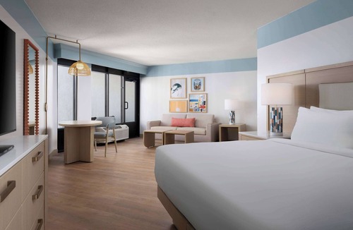 Myrtle Beach Resort | The Ellie Beach Resort Myrtle Beach, Tapestry By Hilton