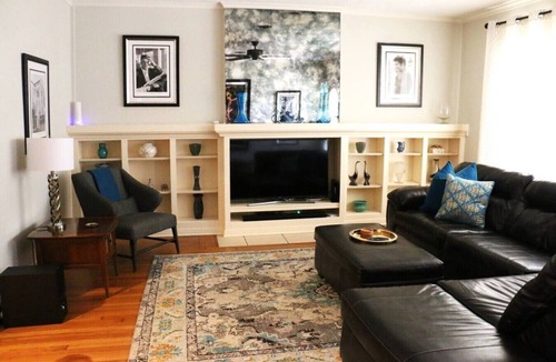 Dean Highland House | The Elvis House Historic Home