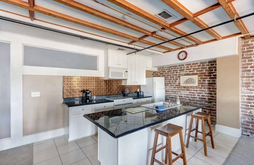 Historic District - North Apartment | The Factor’s Flat, Historic | River View