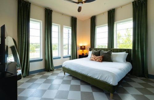 Downtown Apartment | The Francesca - Apt 331