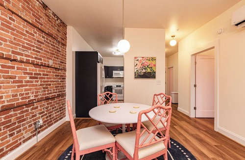 Onancock Apartment | The Glick - Short Stays on Market