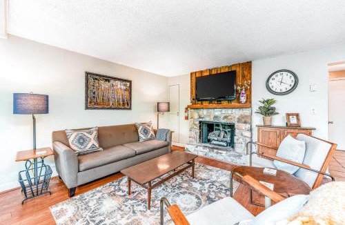 Sugar Mountain Apartment | The Hemlock Hideaway