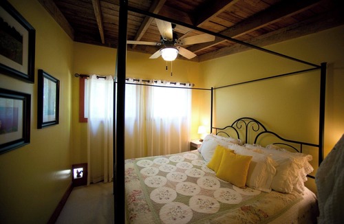 Charles City Bed & Breakfast | The Henhouse at Peace Hill Farm