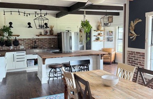 Round Rock House | The House of Proverbs-All about our Heavenly Father, Family and Good Fellowship!