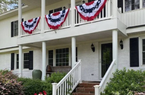 Aiken Bed & Breakfast | The Hummingbird