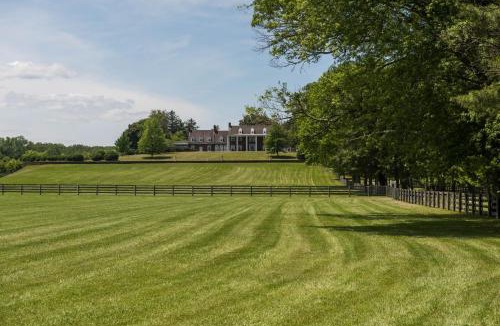 Tracys Landing Bed & Breakfast | The Inn at Tacaro Estate