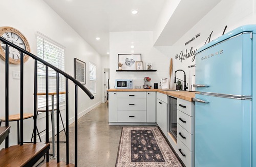 Brazos House | THE JACK 3