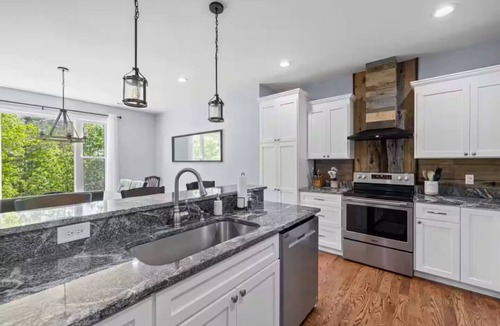 Morganton House | The James House, Waterfront Mountain Luxury