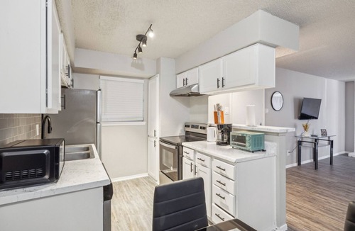North Arlington Apartment | The Landry 276| Spacious and Cozy 2 Bedroom 1bth