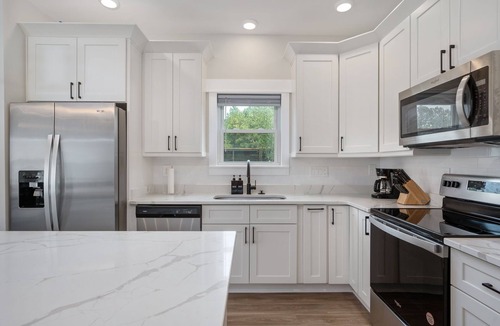 Corolla Light Condo | The Lighthouse -Steps to Beach! Luxury Amenities!