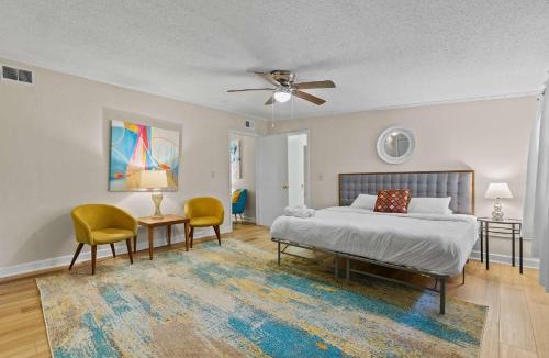 Columbia House | The Mid-Century Hub Close to Everything