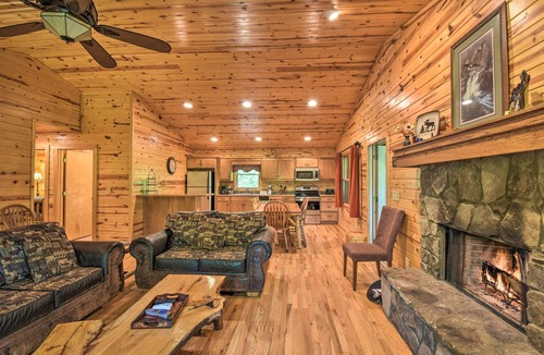 Helen Cabin | ‘The Mountain View’ Sautee Mountain Retreat!