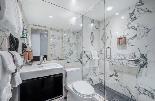 Kalorama Heights Hotel | The Normandy Hotel