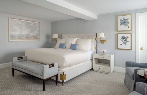Unionville Bed & Breakfast | The Oaks Waterfront