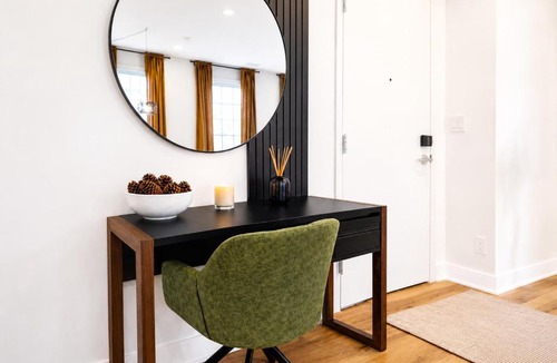 Garden Hills Apartment | The Opal Suite with Keyless Entry and Smoke Free Atmosphere