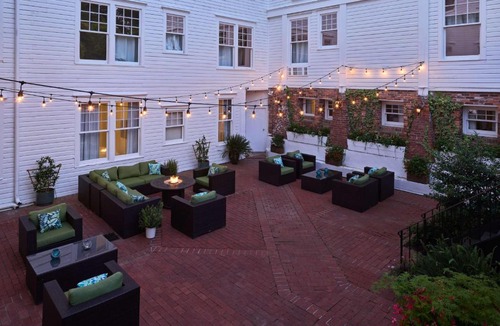 Summerville Hotel | The Partridge Inn Augusta, Curio Collection by Hilton