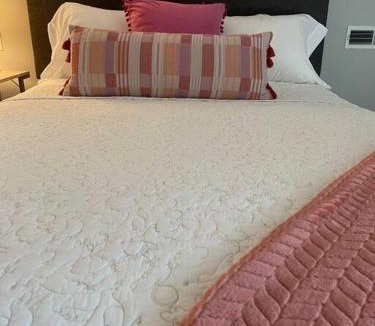 Central Oklahoma City Villa | The Patsy on Klein-Plaza District