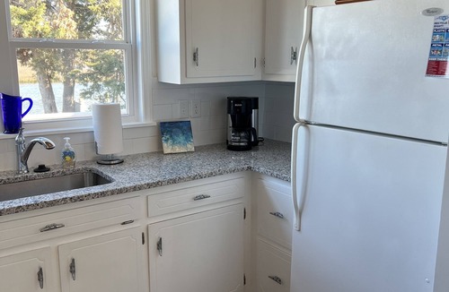 Long Beach Cottage | The Pink cottage on West Beach, water front , short walk to beach