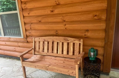 Converse Cabin | The PromiseLand 218A