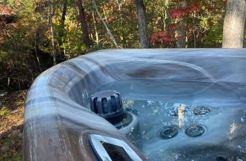 Dahlonega House | The Quiet Hollow Getaway