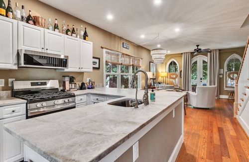 Irvington House | The Rosé Retreat: Pool-Screened Porch-RELAX