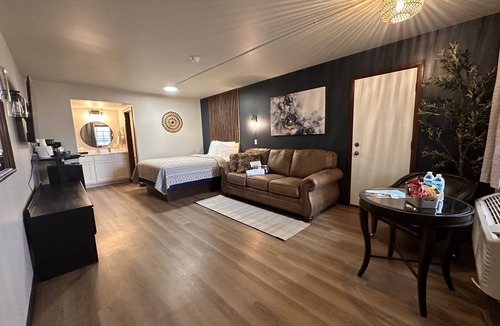 Coshocton Hotel | The Roscoe