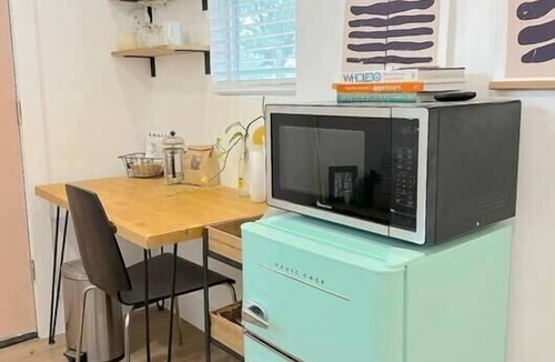 Blackshear-Prospect Hill Apartment | The Salon . Tiny Living . Walkability