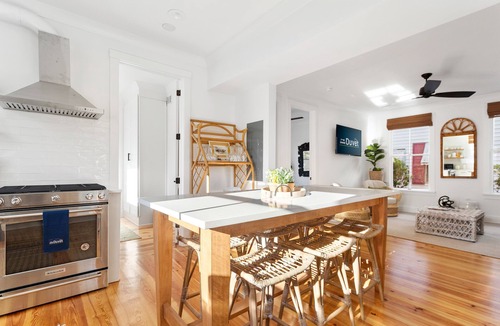 Downtown Charleston Apartment | The Savannah A: Downtown Elegance- Close to King!