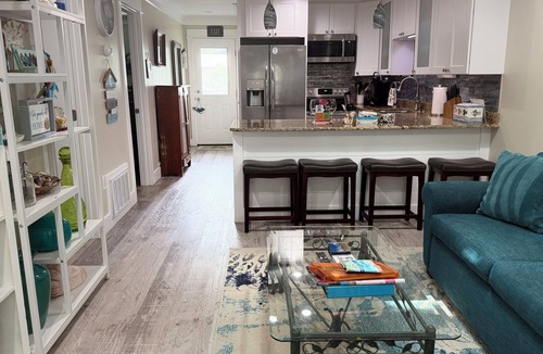 Olde Town Apartment | The Sign of the Mermaid Old Town Bluffton